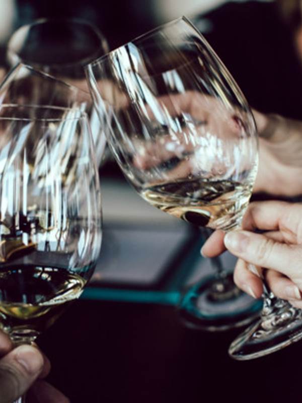 autour du vin-gallery-offer